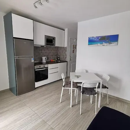 Sun And Relax * Κοραλέχο